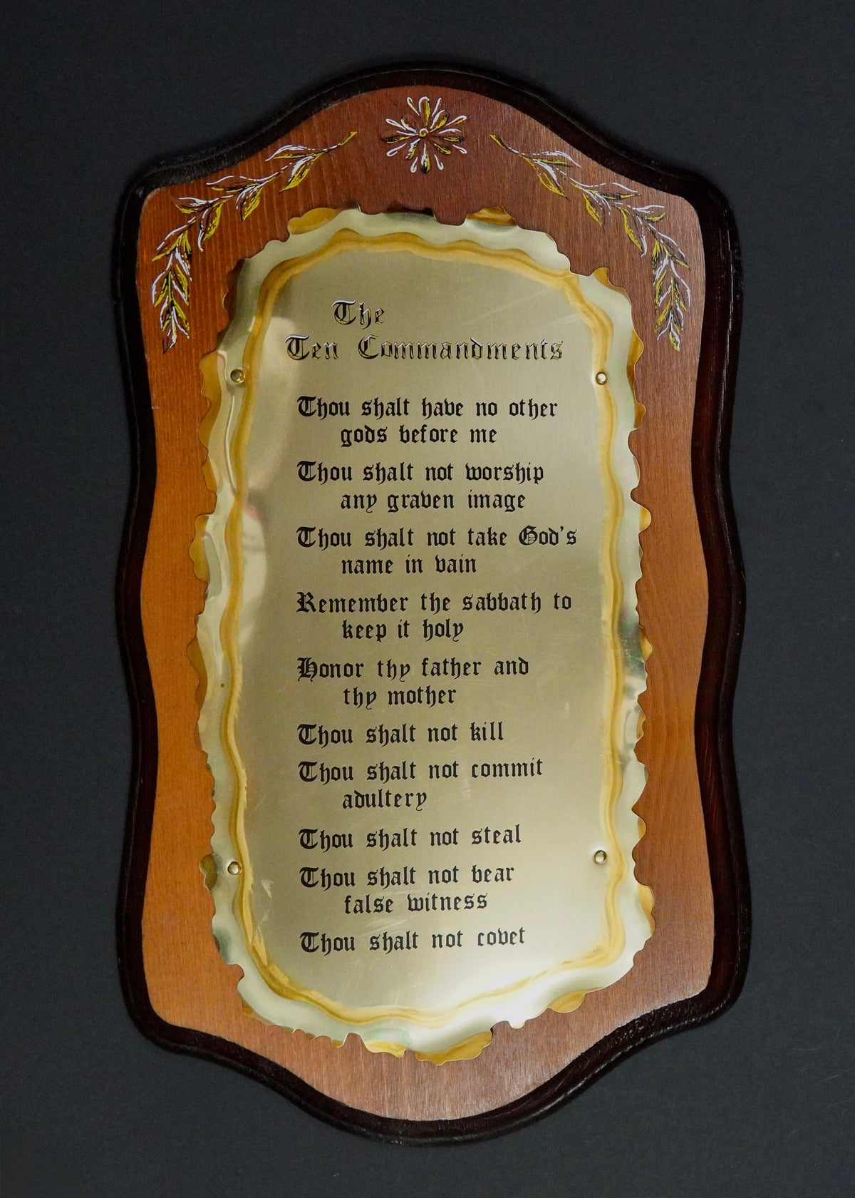✦ 10 Commandments ✦